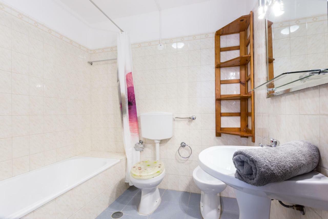 Safari Beach Guest House Lagos Luaran gambar