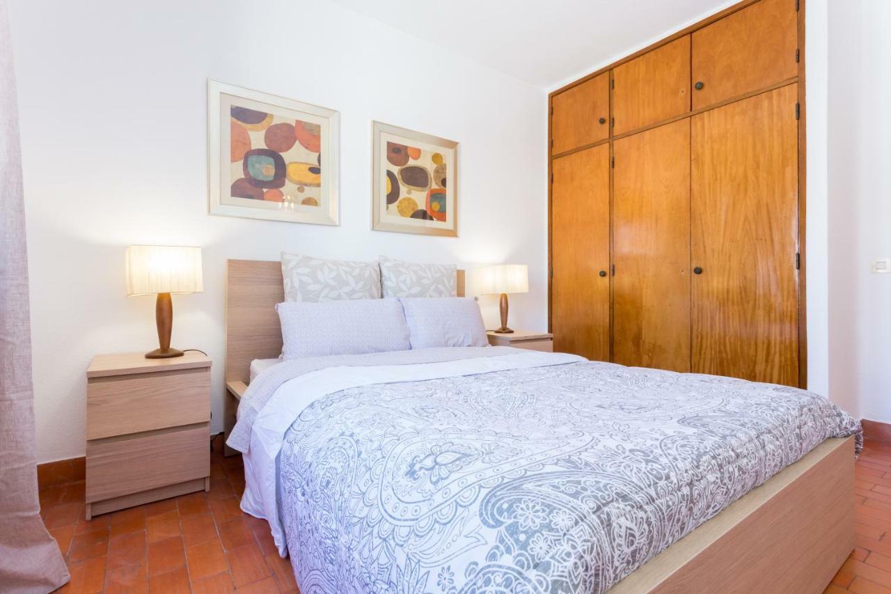 Safari Beach Guest House Lagos Luaran gambar